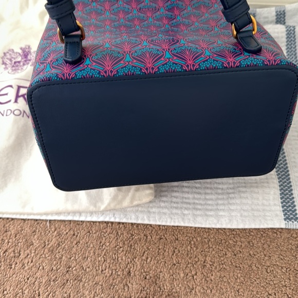 Liberty London ,Excellent condition only used twice . With dust bag , Sbag - Picture 5 of 11